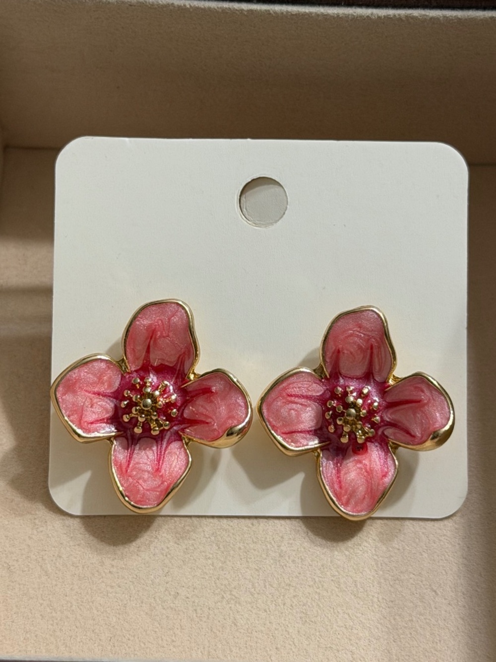 Golden Pink 4-Petal Flower Oil Dripping Enamel Stud Earrings.